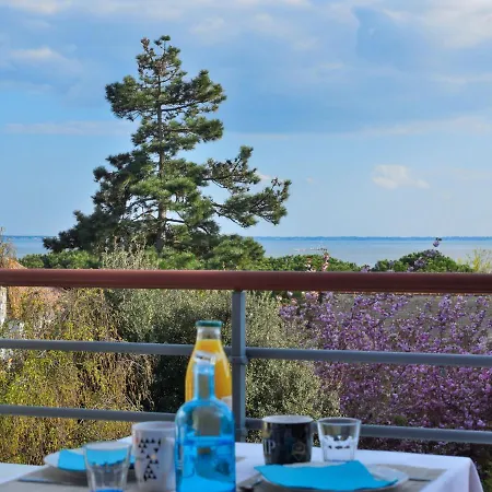 Charme De Martin By Interhome Διαμέρισμα *