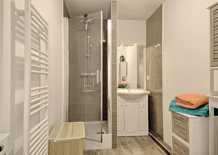 Charme De Martin By Interhome